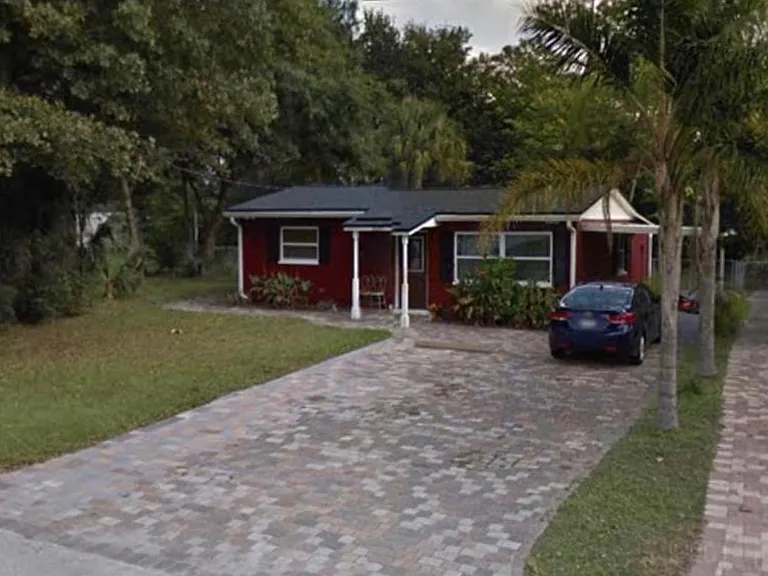 3359 E Aldridge Rd — Photo 1