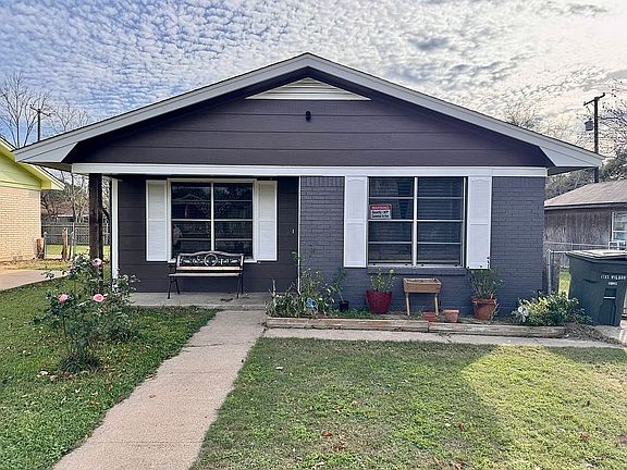 2nd image of 1715 Wilson St