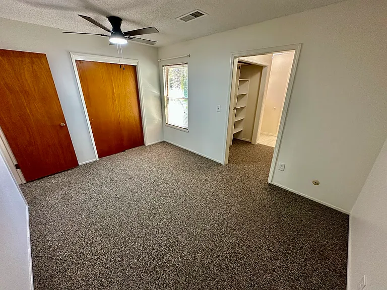 4063 N Sunnyside Ave — Photo 19