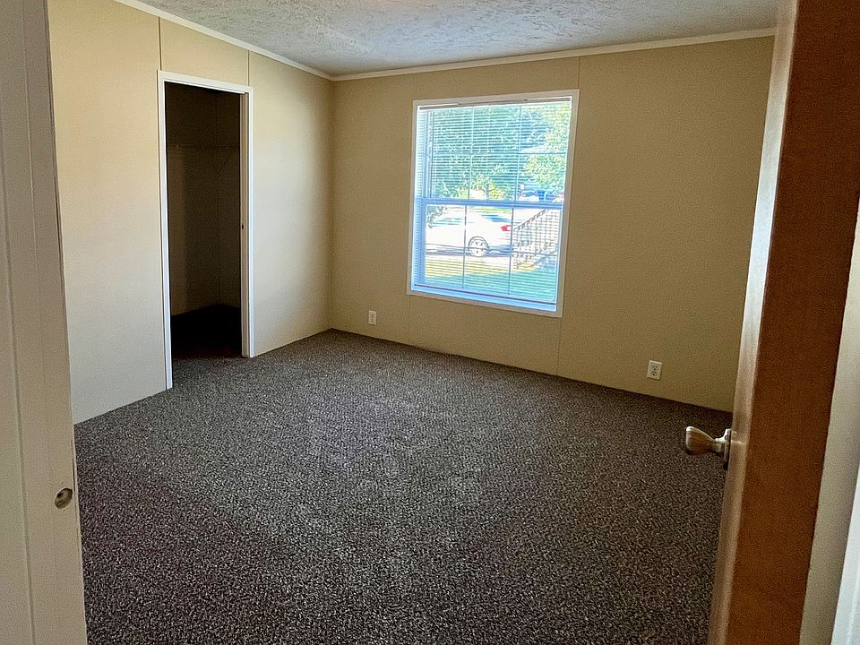 1st image of 24394 Manchester Dr #178
