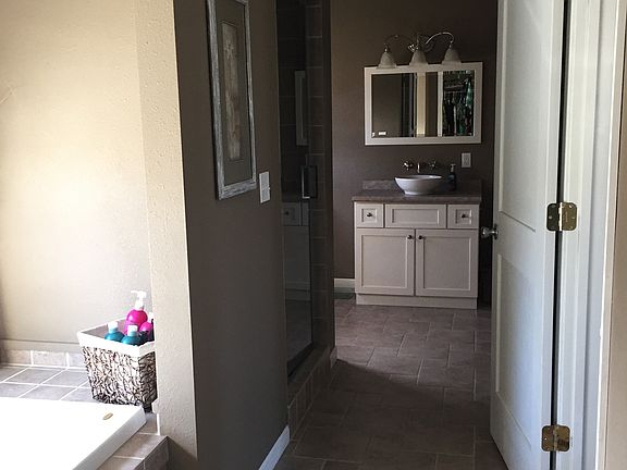 Master Bath room