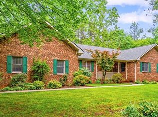 5939 Florasaline Dr, Mebane, NC 27302