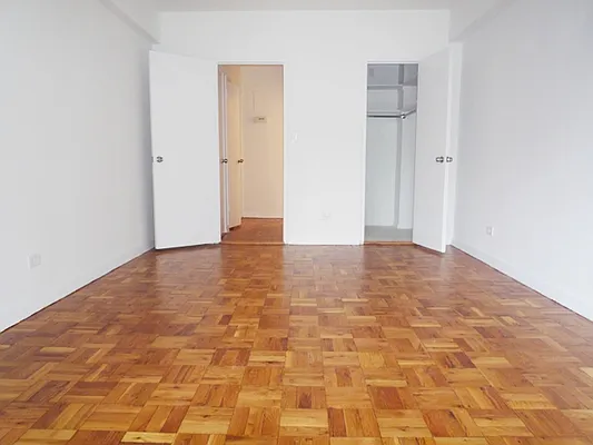 Rented by A. Fine Company | media 4