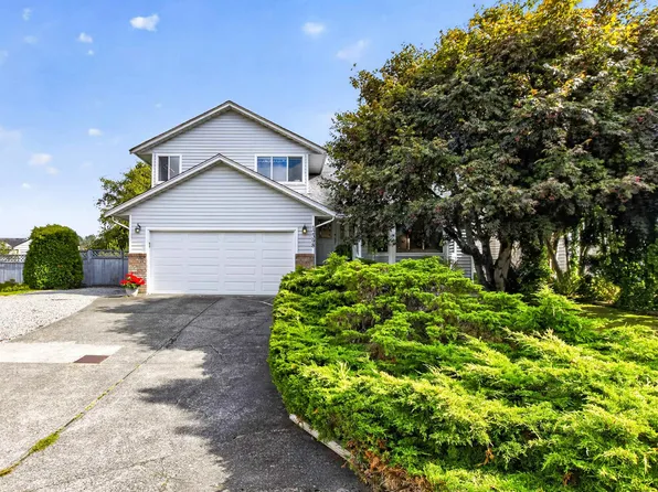 12398 233rd St, Maple Ridge, BC V2X 9X6