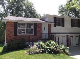 5403 N Meadowbrook Rd, Kansas City, MO 64119