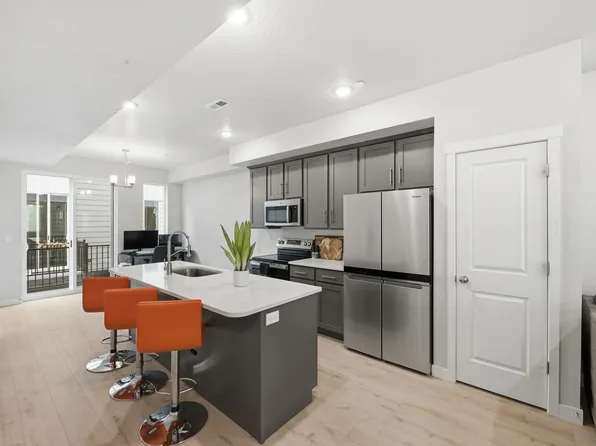 1146 S Redwood Rd #H802, Salt Lake City, UT 84104