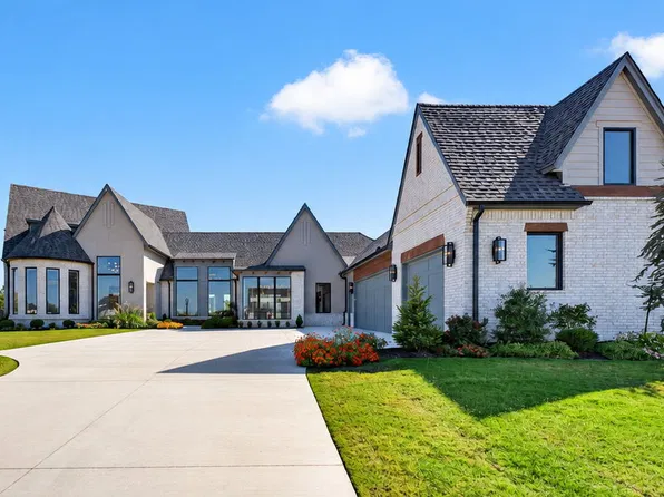 17584 E White Tail Cv, Owasso, OK 74055