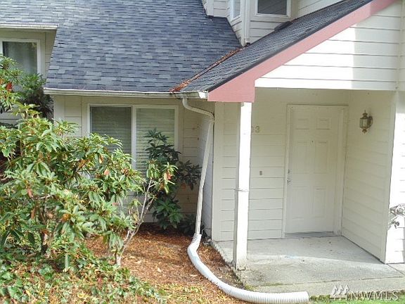 3rd image of 1308 NW Slate Ln