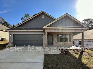 212 Lasso Dr, Warner Robins, GA 31088