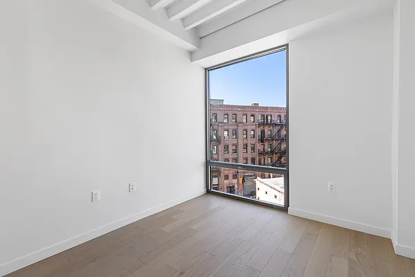 Rented by Kin | media 32