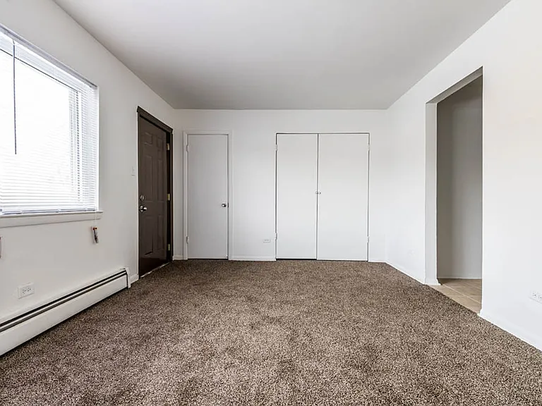 8901 S Cottage Grove Ave — Photo 14