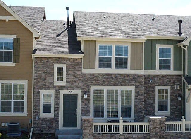 2nd image of 715 Crooked Y Pt