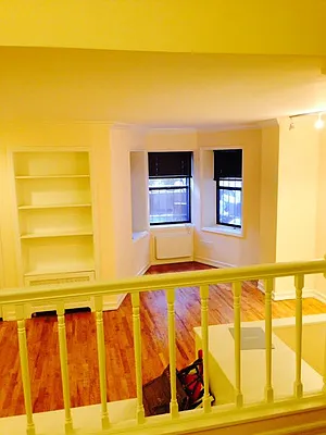 Rented by Peter Meskouris LREB | media 9