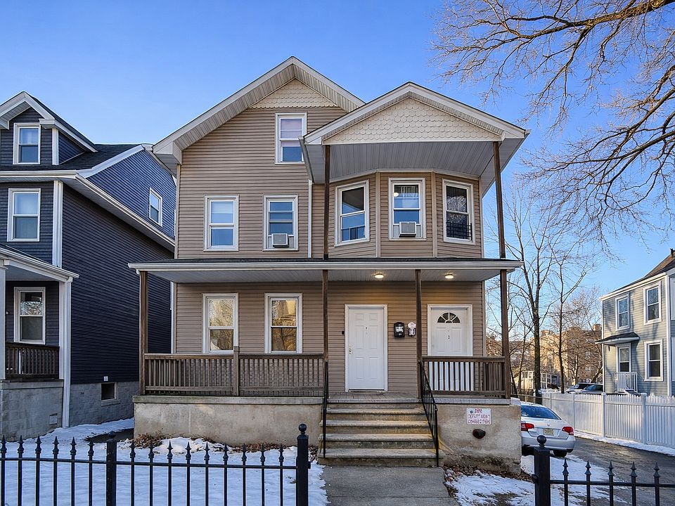 1st image of 109 N Maple Ave #1