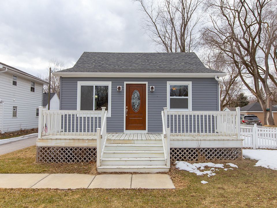 1st image of 6235 N 105th St