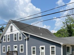 55 River Rd #B, New Boston, NH 03070