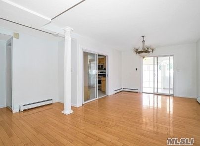 4th image of 80-12 256th Street Floral Park N.y. 11004