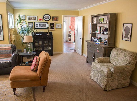 4th image of 106 Elmwood Dr