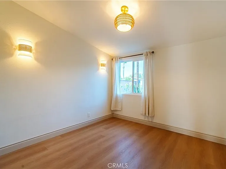 236 Mission Dr — Photo 17