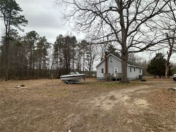 802 King William Rd, Hanover, VA 23069