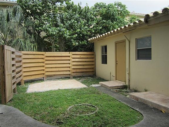 2nd image of 1217 SW 4th Ave #1