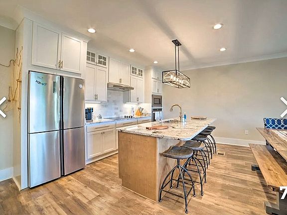 main gourmet kitchen