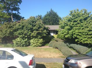 2255 Condon Way W, Seattle, WA 98199