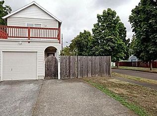 4945 SE Ogden St, Portland, OR 97206