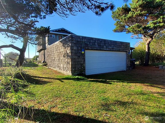 5th image of 750 Jado Place