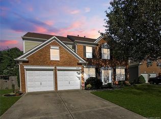 8923 Darcy Hopkins Dr, Charlotte, NC 28277