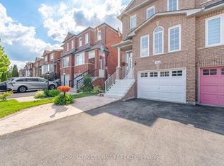 459 Wildgrass Rd, Mississauga, ON L5B 4H5