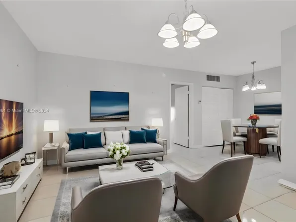 (undisclosed Address), Miami, FL 33161