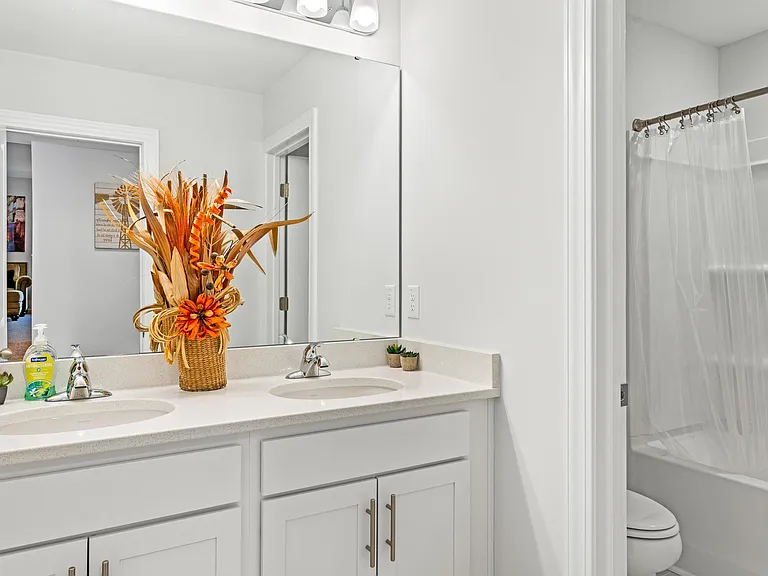 804 S Pointe Blvd — Photo 29