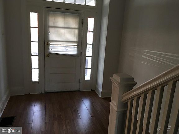 5th image of 318 S Burhans Blvd