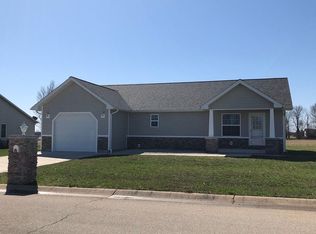 110 Woodbury Ln, Cuba, MO 65453