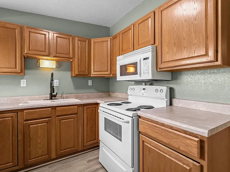 5107 Mohawk Dr — Photo 6