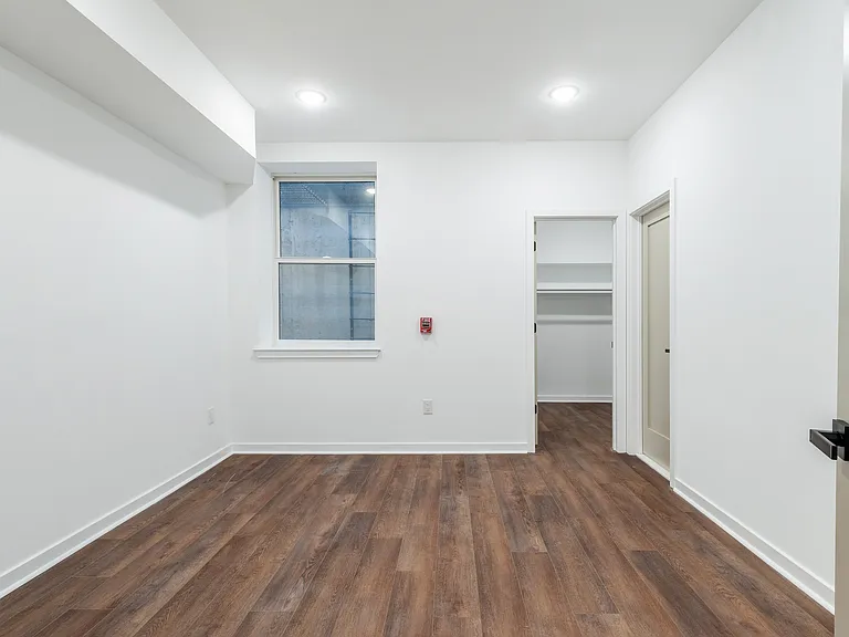 608 S American St #1 — Photo 27