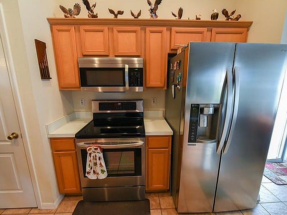 4th image of 10446 Lake Hasson Cir