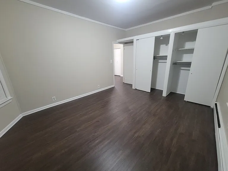 Master Bedroom pic#4