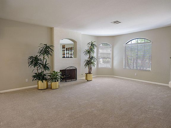 2nd image of 15330 W Fairmount Ave