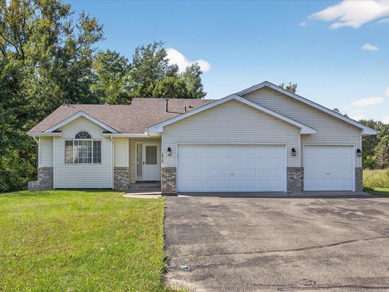 38130 Whistletree Ct, North Branch, MN 55056