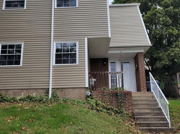 523 S 2nd St, Steelton, PA 17113