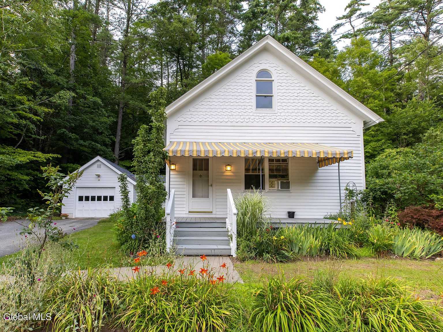 68 Gurney Lane, Queensbury, NY 12804 Zillow