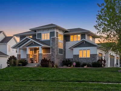 2762 NW 166th Ct, Clive, IA, 50325