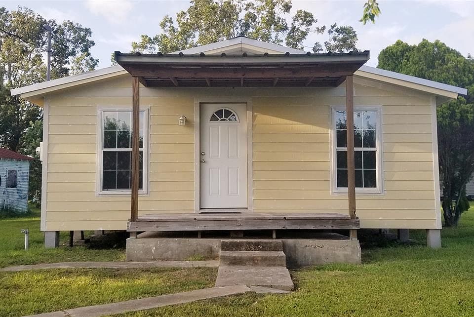1st image of 1133 State Highway 239 E