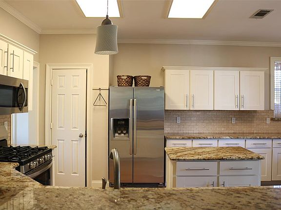 3rd image of 6241 Saint Leonard Dr