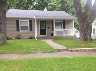 605 Spring St, Washington, IL 61571