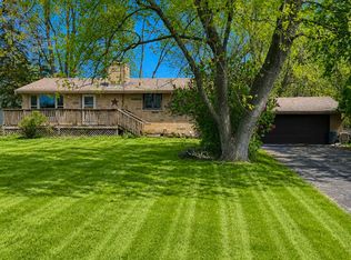 13980 W Stonegate Rd, Wadsworth, IL 60083