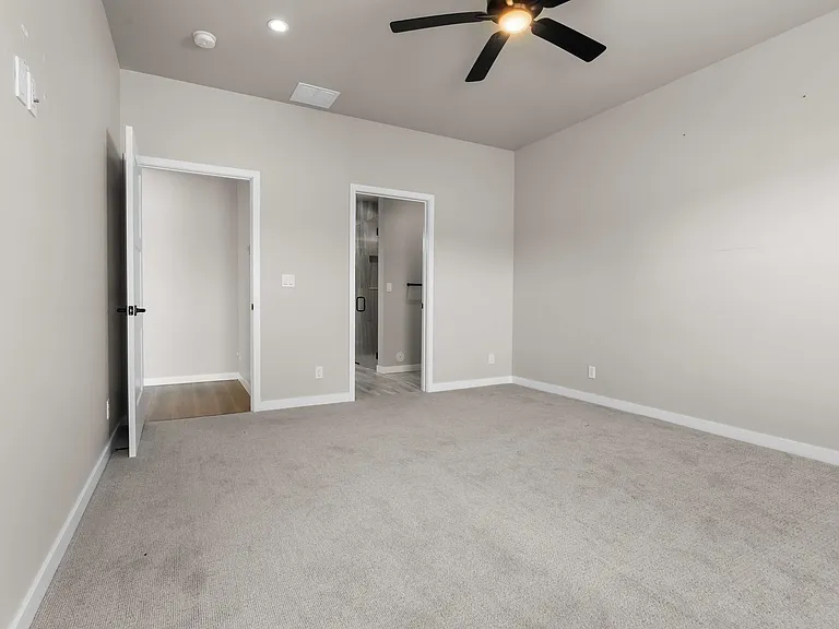 1452 W Moselle Dr — Photo 10