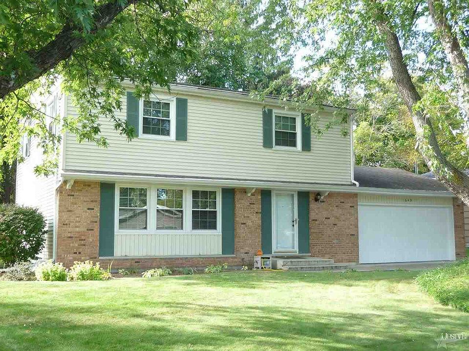 1st image of 1649 Canterbury Dr
